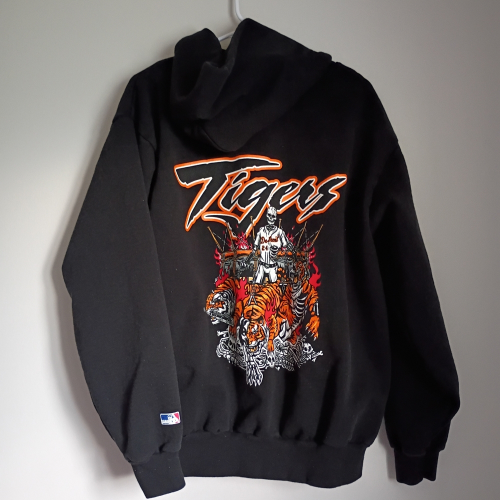 SANA DETROIT Tigers Hoodie